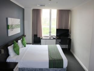 28hotel 4*